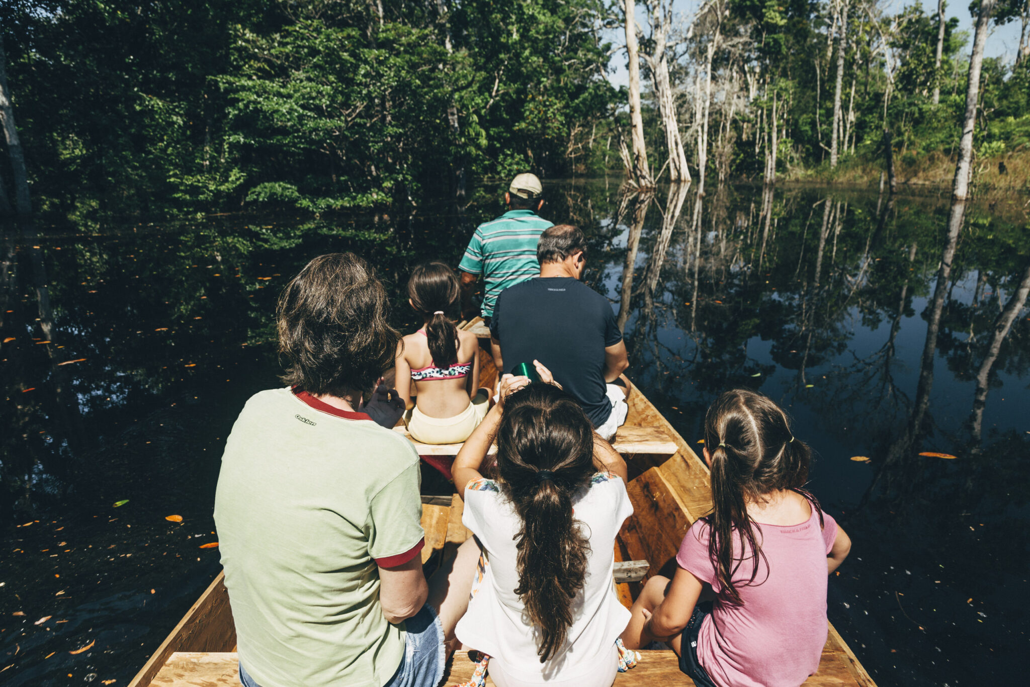 Amazônia com crianças: por que viajar com a agência certa faz toda a diferença