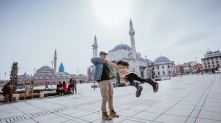 família urbana-shutterstock_2188787043 (1)